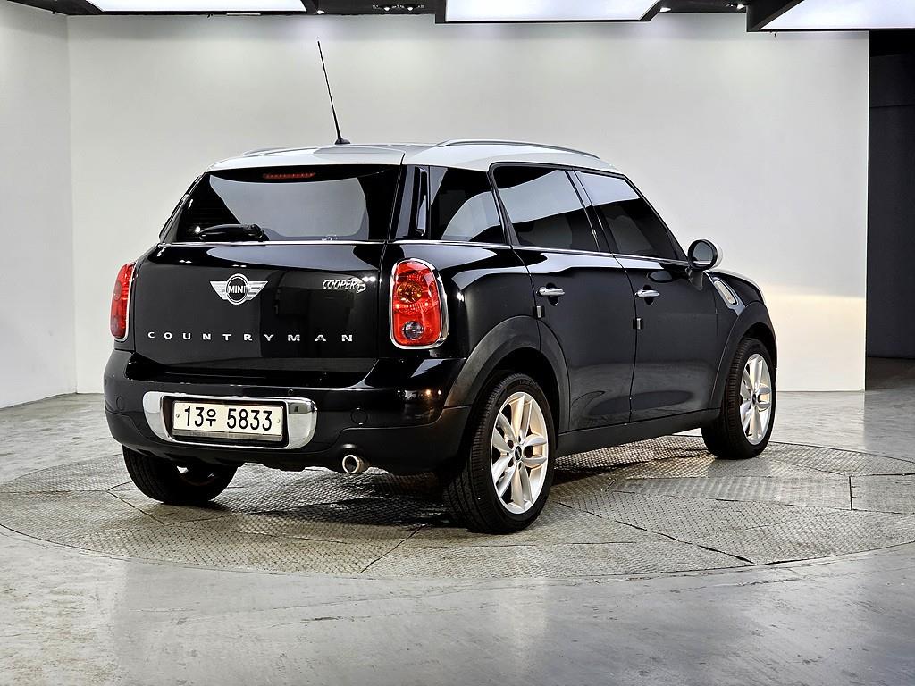 Mini Countryman - Vista 4