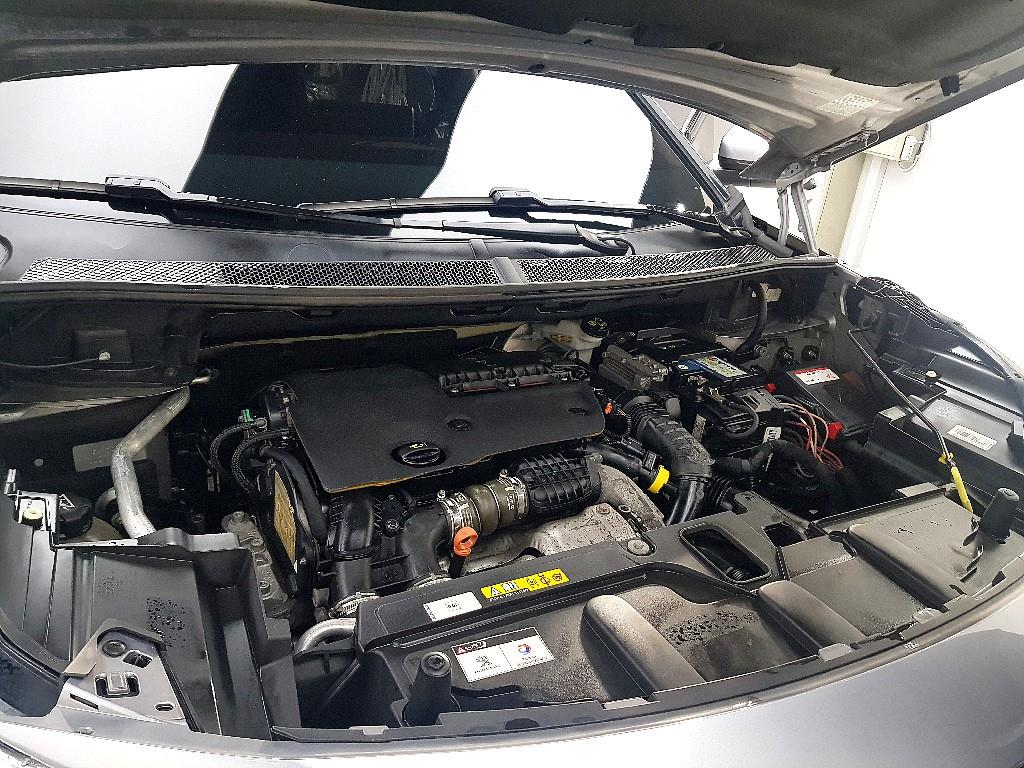 Peugeot 5008 - Vista 7