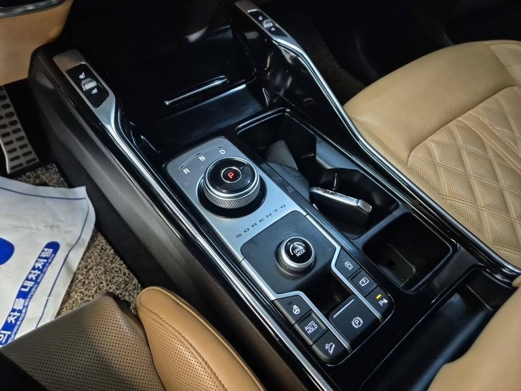 KIA Sorento - Vista 8