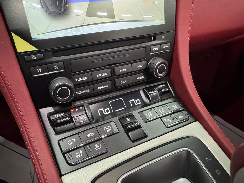 Porsche 718 - Vista 12