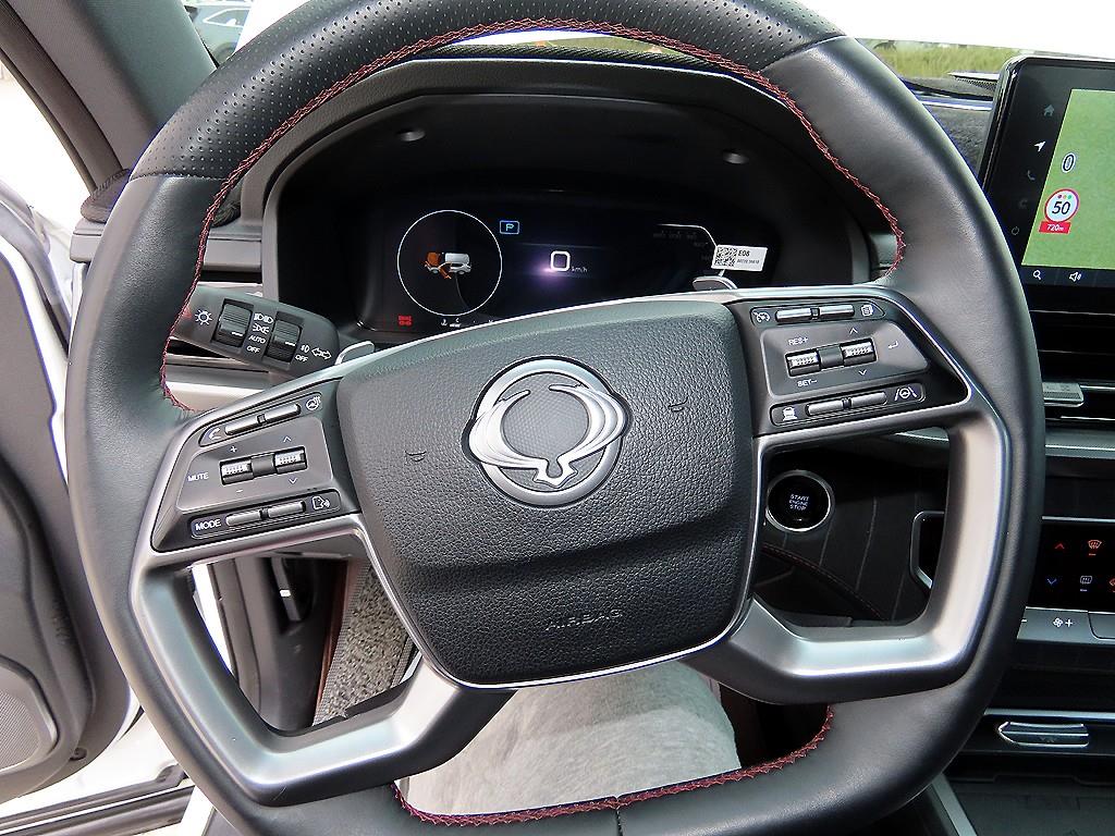 Ssangyong Rexton - Vista 8