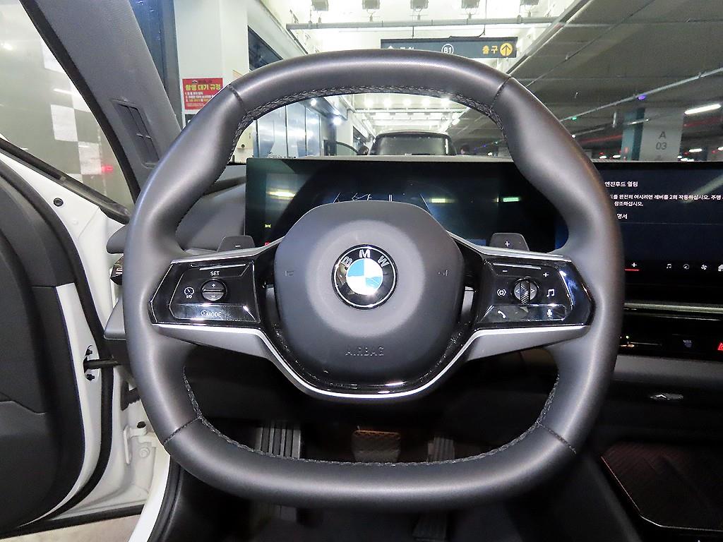 BMW 5 Series - Vista 8