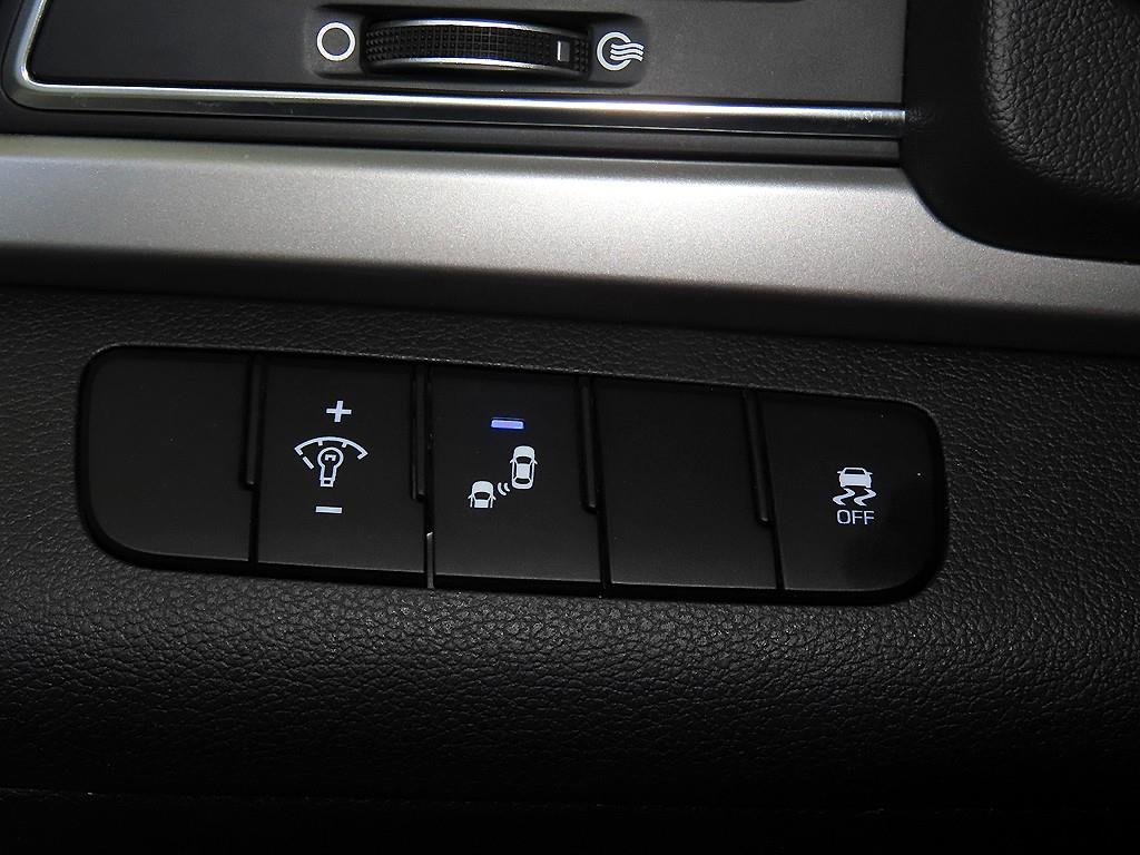 HYUNDAI Avante 2018 Blanco - Importación desde Corea - HF Imports Iquique - Foto 14