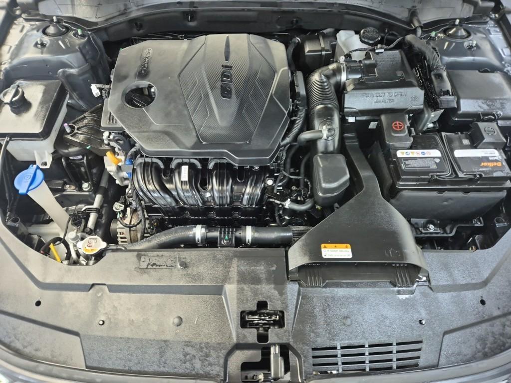 HYUNDAI Grandeur - Vista 5