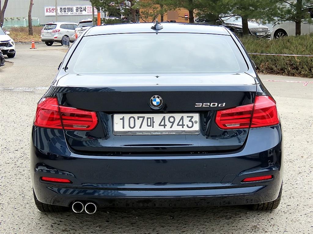 BMW 3 series - Vista 4