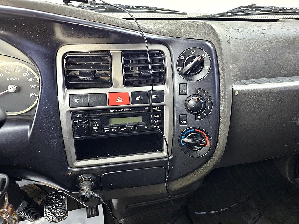 Small Truck Cargo (small) 2011 Azul - Importación desde Corea - HF Imports Iquique - Foto 15
