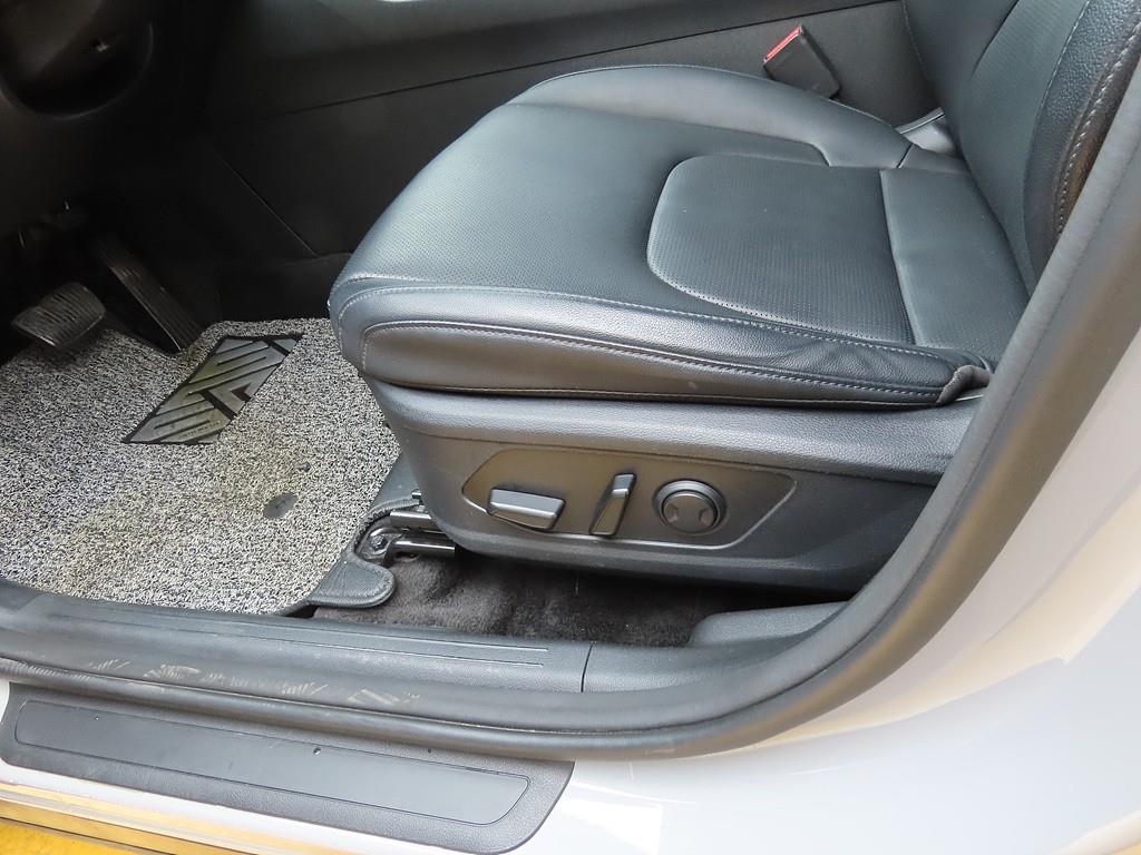 KIA Sportage 2025 Gris - Importación desde Corea - HF Imports Iquique - Foto 17