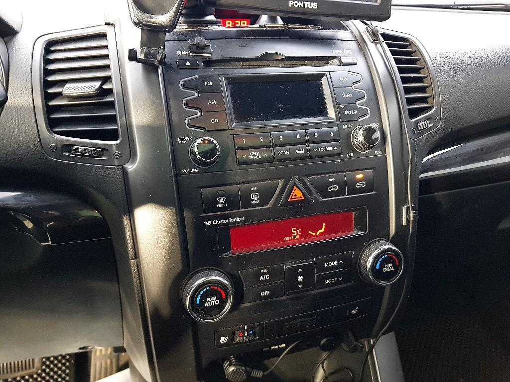 KIA Sorento - Vista 12