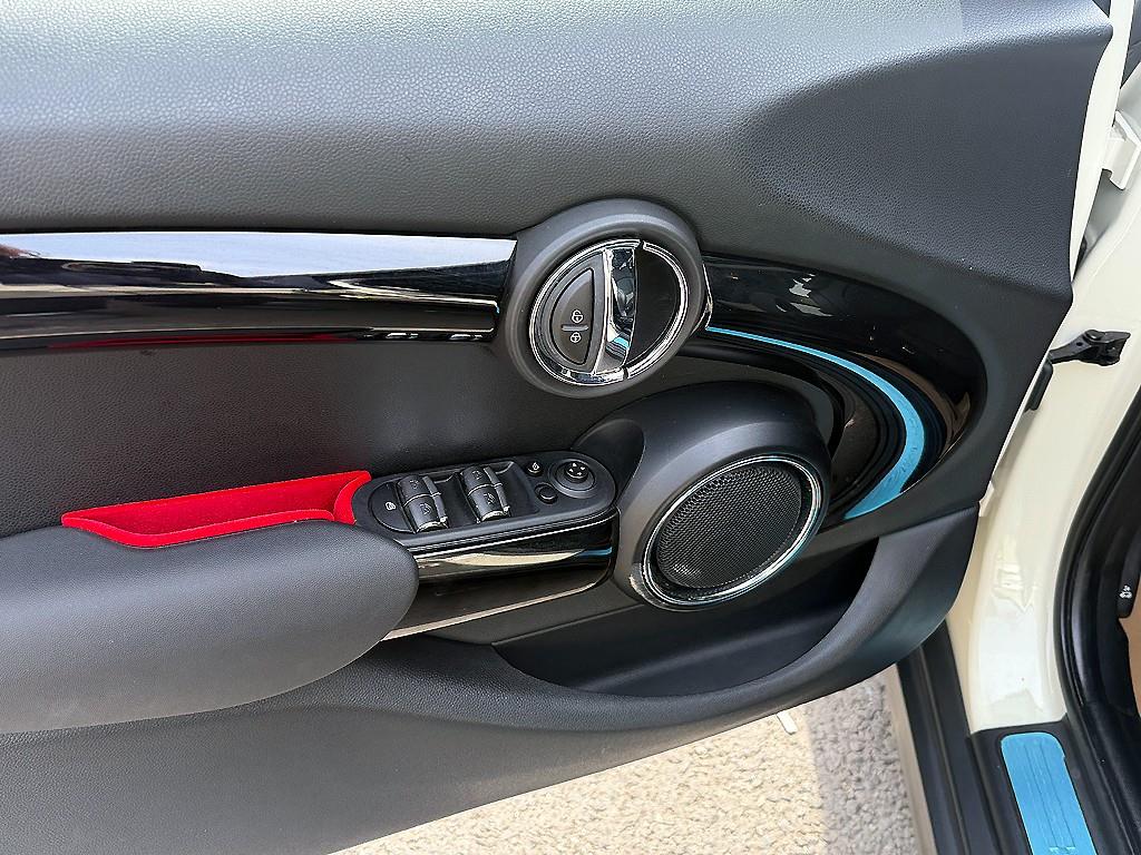 Mini Cooper - Vista 10