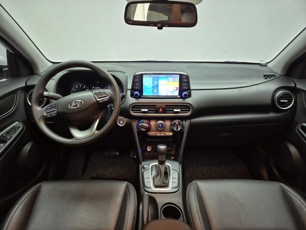 HYUNDAI Kona - Vista 7