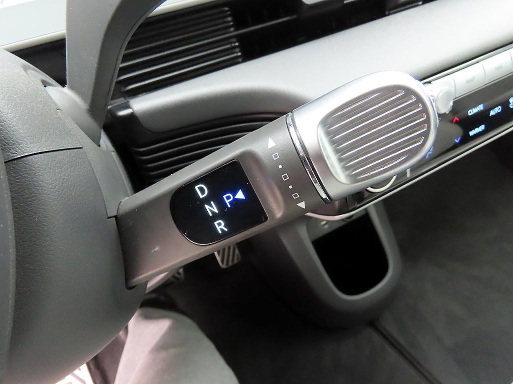 HYUNDAI Ioniq 5 - Vista 10