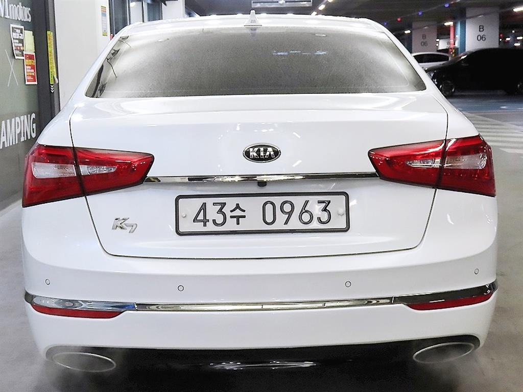 KIA K7 - Vista 5