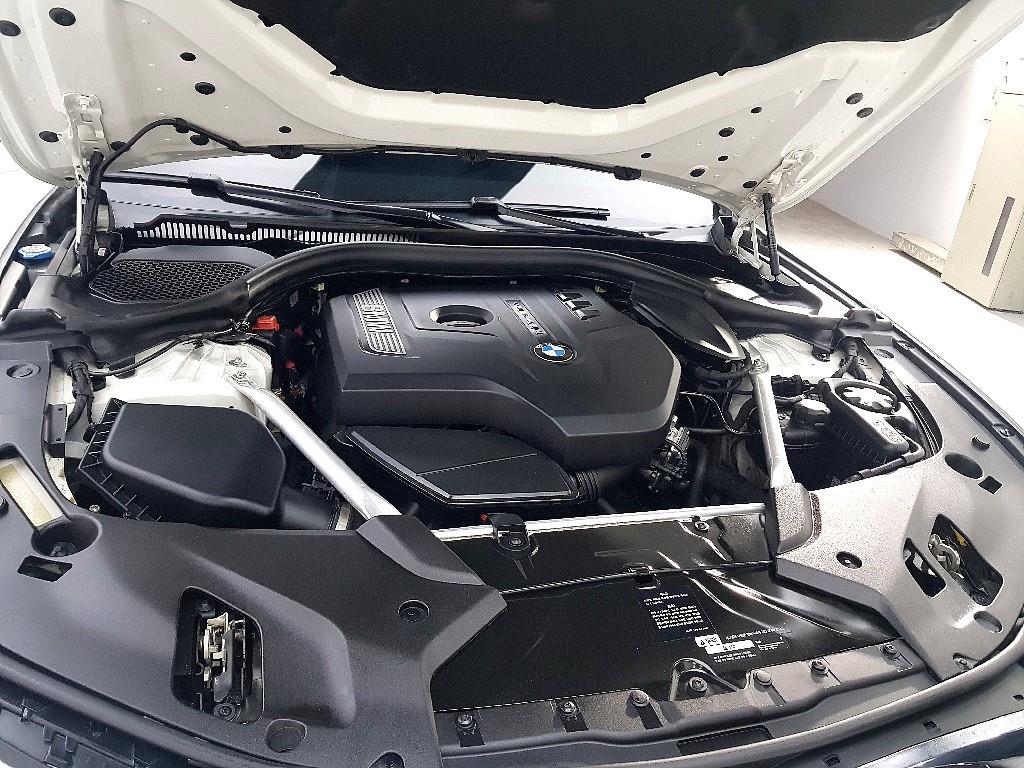 BMW 5 Series - Vista 6