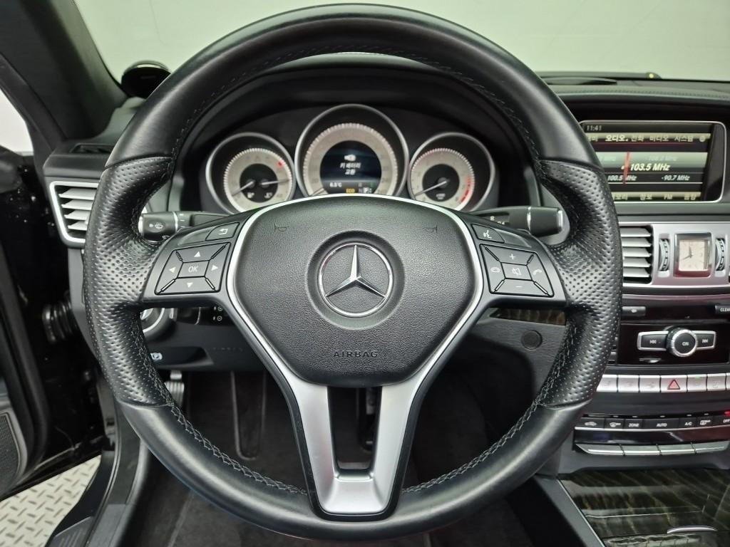 Mercedes Benz E class - Vista 9