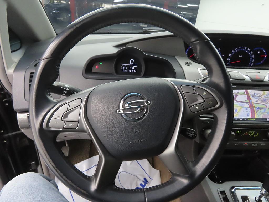 Ssangyong Korando - Vista 8