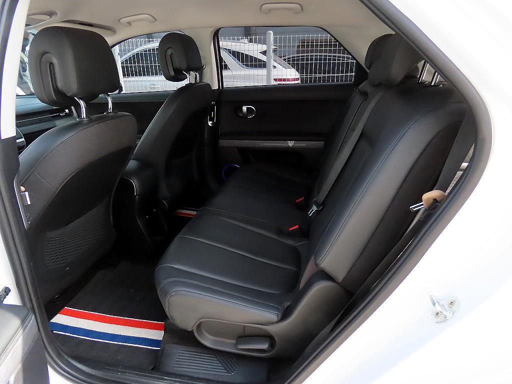 HYUNDAI Ioniq 5 - Vista 6