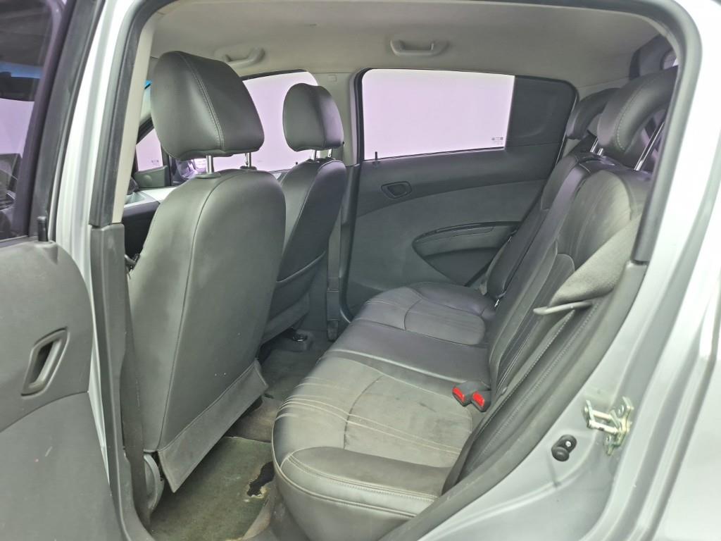 Chevrolet Spark - Vista 12