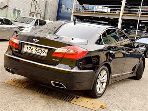 HYUNDAI Genesis - Vista 8