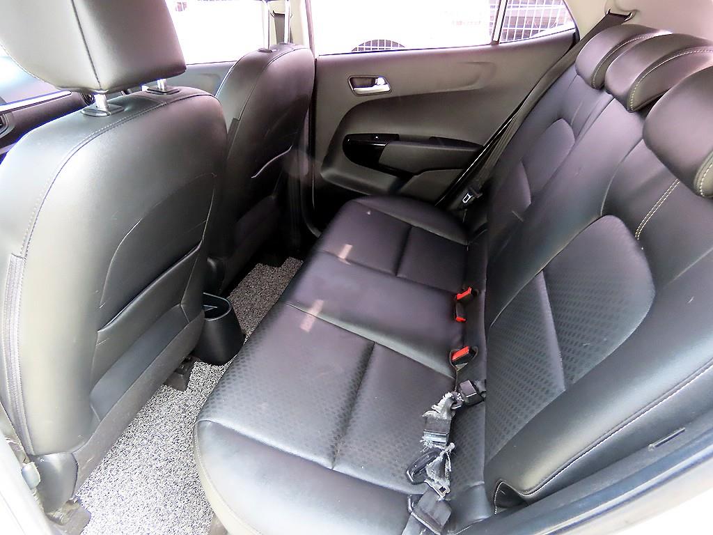 KIA Morning - Vista 6