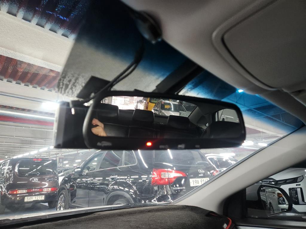 HYUNDAI Sonata - Vista 10