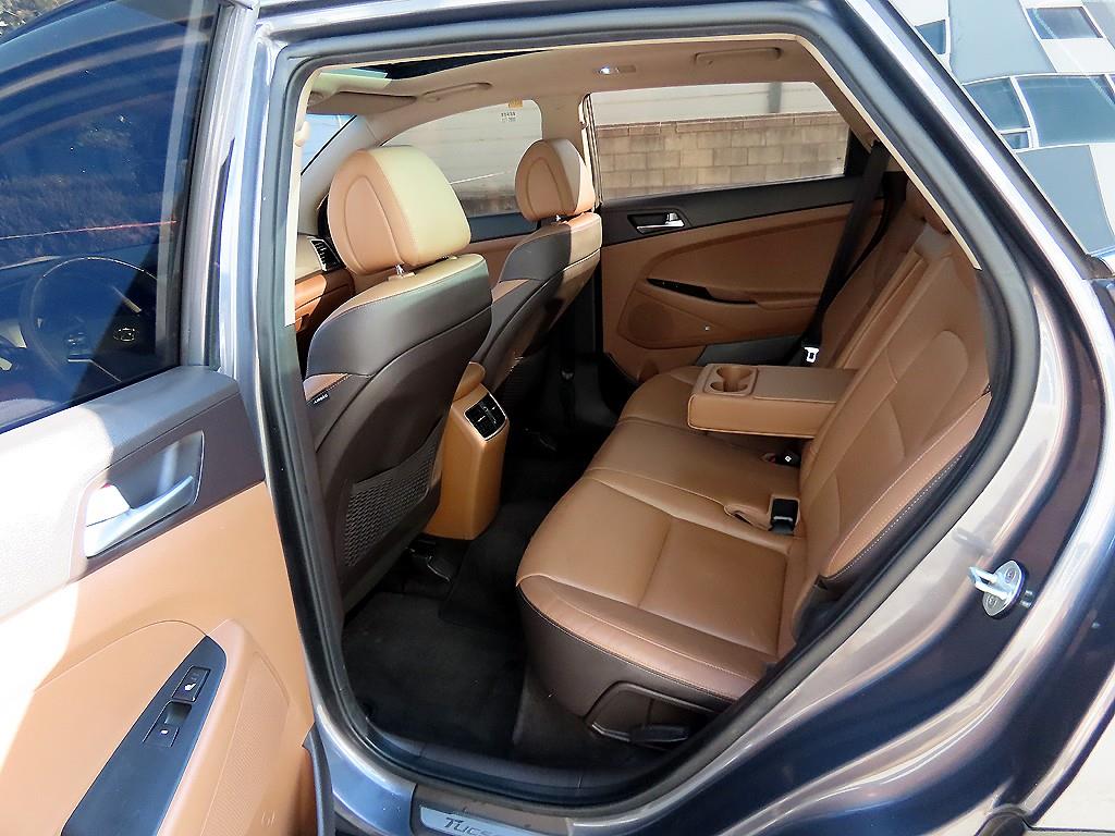 HYUNDAI Tucson - Vista 6