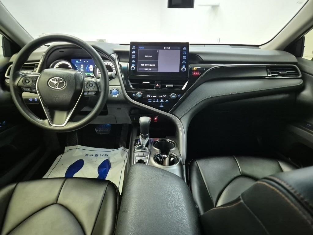 Toyota Camry - Vista 7