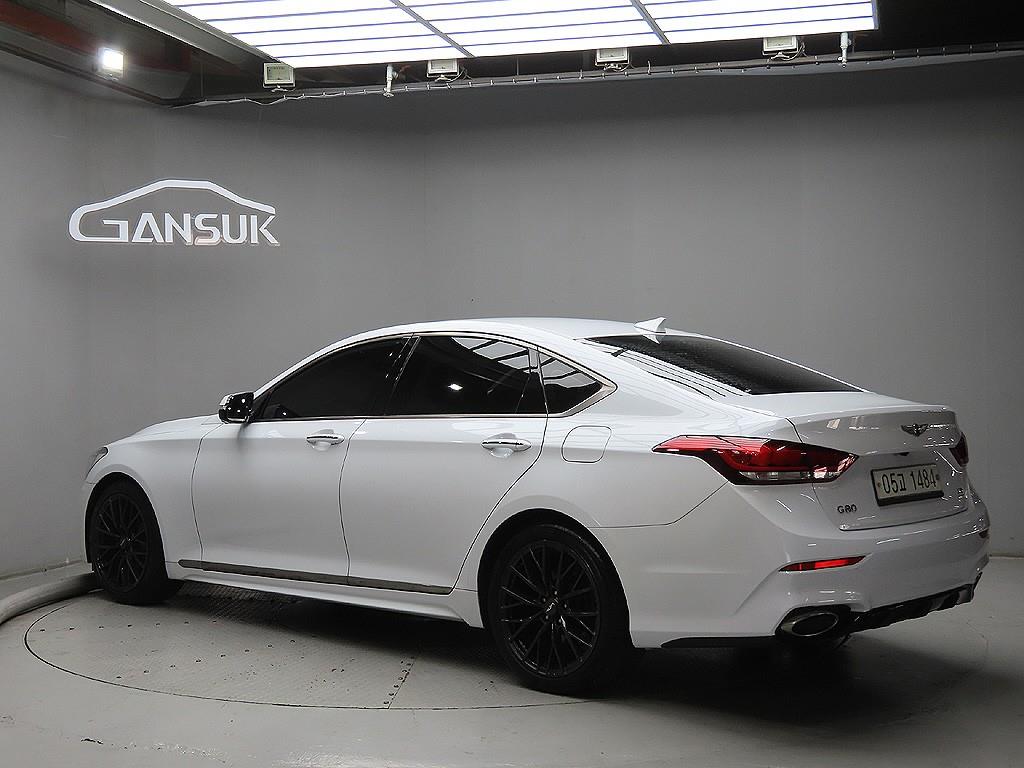 Genesis G80 - Vista 5