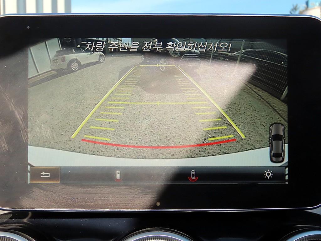 Mercedes Benz C Class 2015 Blanco - Importación desde Corea - HF Imports Iquique - Foto 15