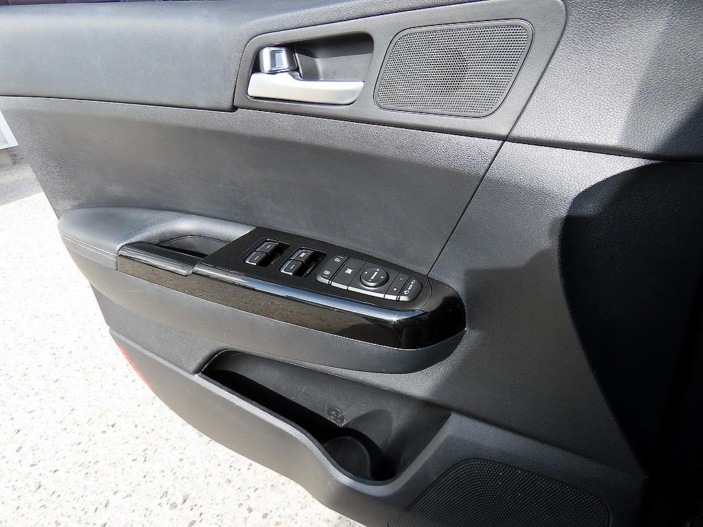 KIA Sportage - Vista 11