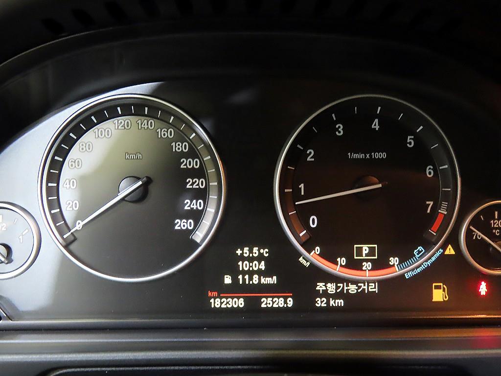 BMW 5 Series - Vista 9