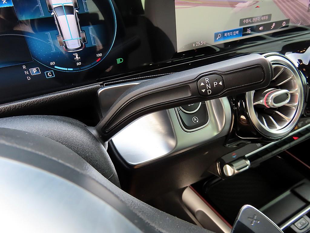 Mercedes Benz GLB Class - Vista 10