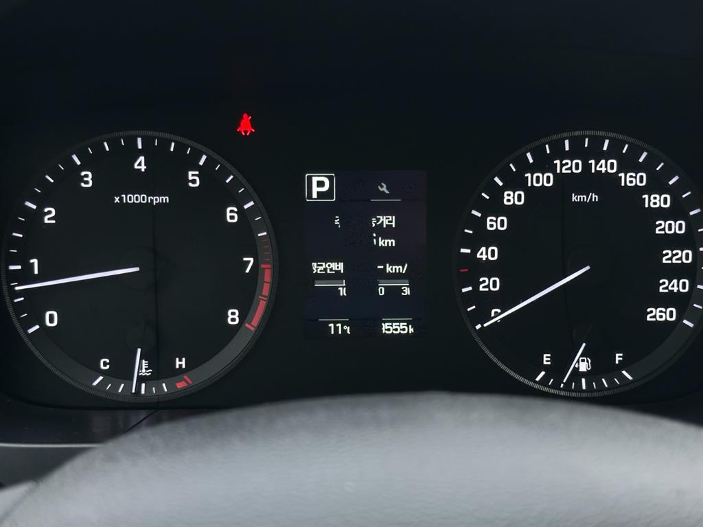 HYUNDAI Sonata - Vista 7