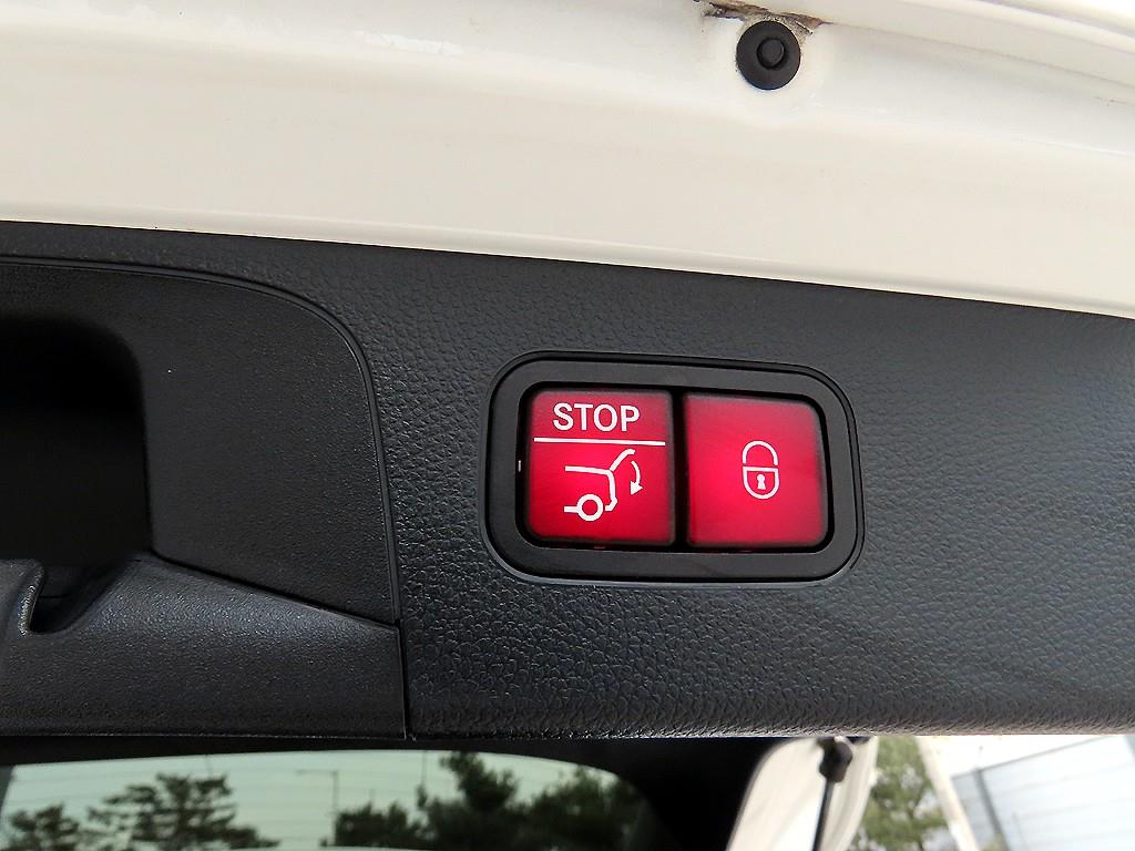 Mercedes Benz GLC Class 2021 Blanco - Importación desde Corea - HF Imports Iquique - Foto 16