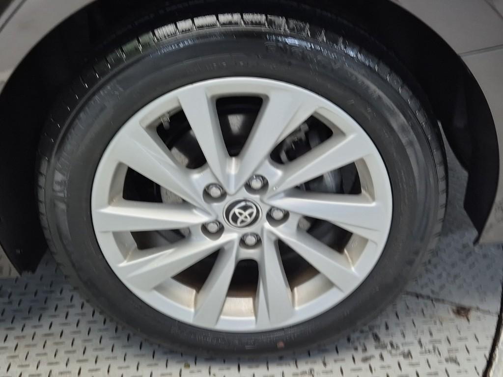 Toyota Camry 2022 Café - Importación desde Corea - HF Imports Iquique - Foto 20