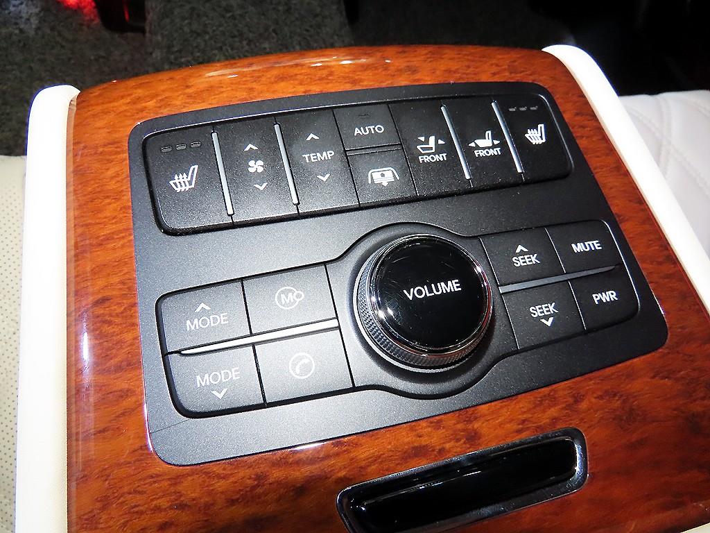 HYUNDAI Equus 2010 Plateado - Importación desde Corea - HF Imports Iquique - Foto 15