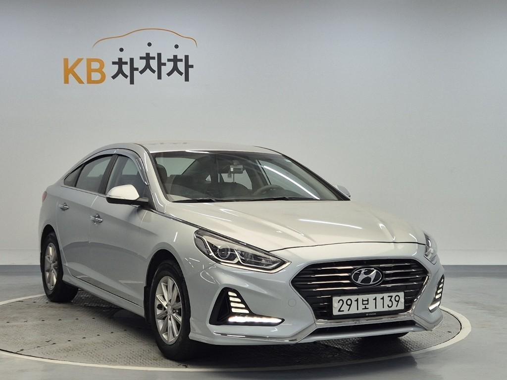 HYUNDAI Sonata - Vista 4