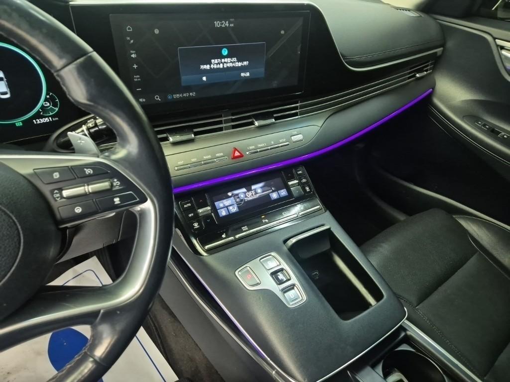 HYUNDAI Grandeur - Vista 11