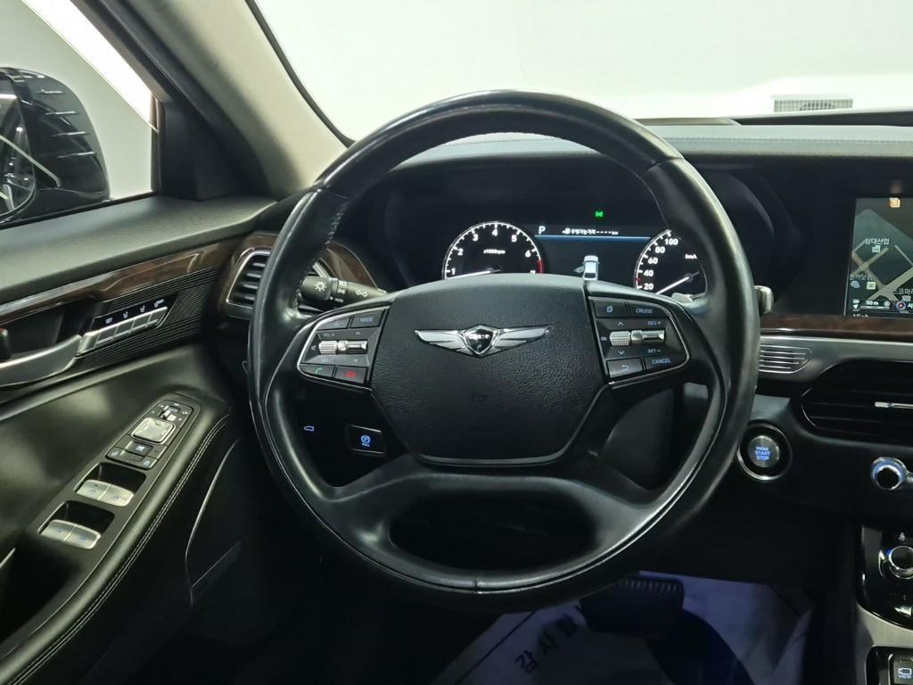 Genesis EQ900 - Vista 9