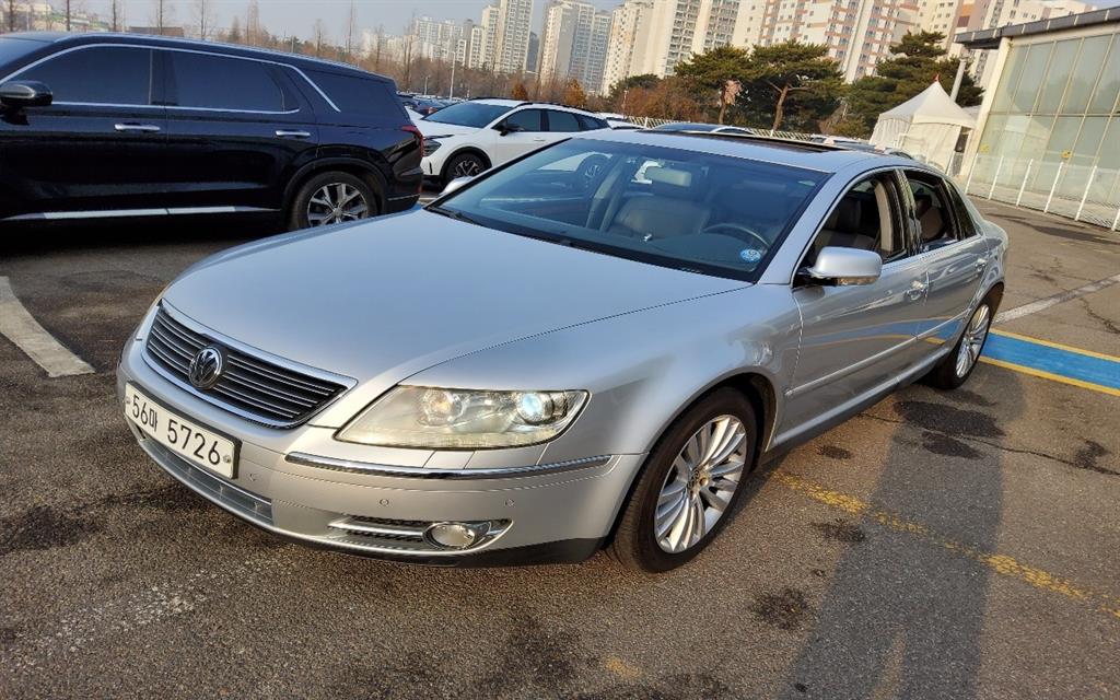 Volkswagen Phaeton 2009 Plateado - Importación desde Corea - HF Imports Iquique - Foto 1