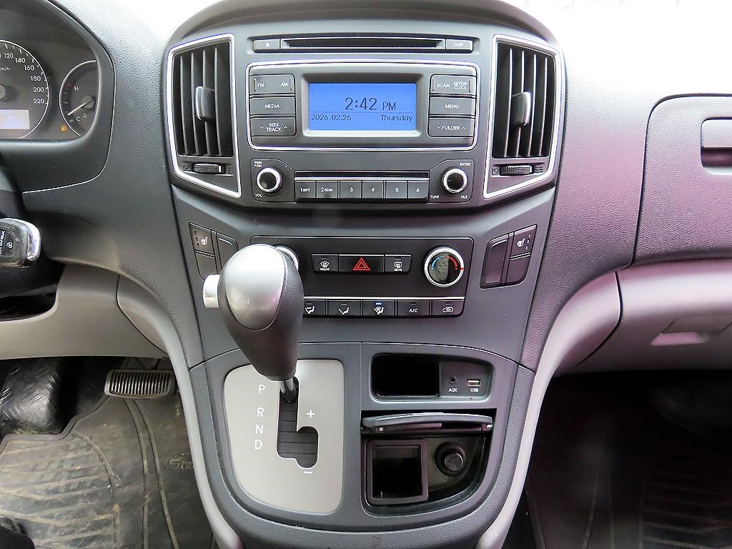 HYUNDAI Starex 2017 - Importación desde Corea - HF Imports Iquique - Foto 13