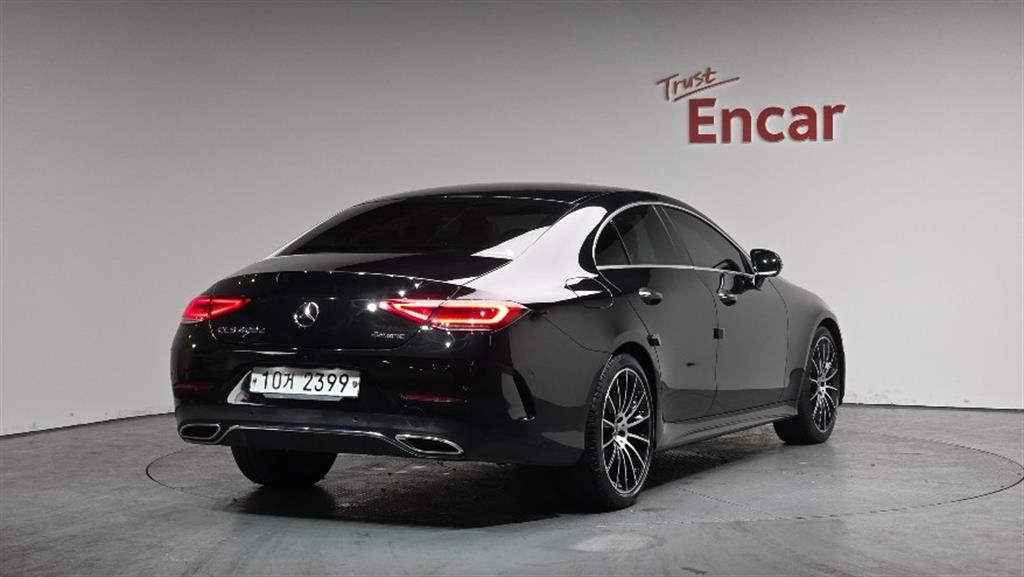 Mercedes Benz CLS Class - Vista 2