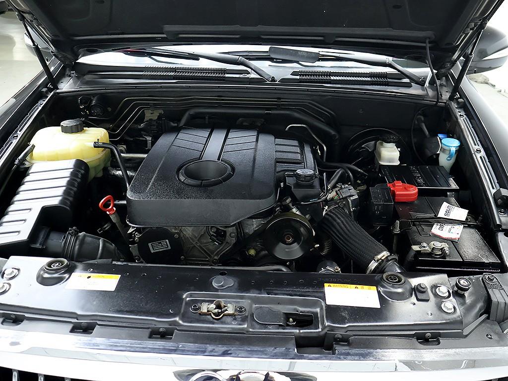 Ssangyong Rexton 2015 Negro - Importación desde Corea - HF Imports Iquique - Foto 7