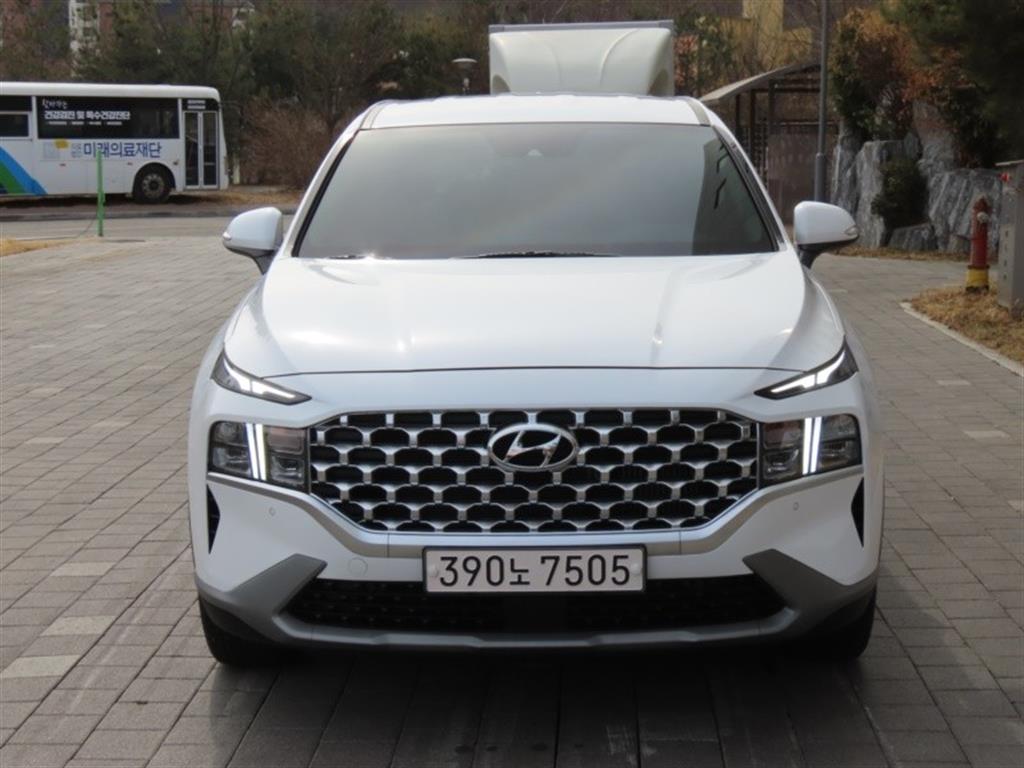 HYUNDAI Santa Fe 2021 Blanco - Importación desde Corea - HF Imports Iquique - Foto 1