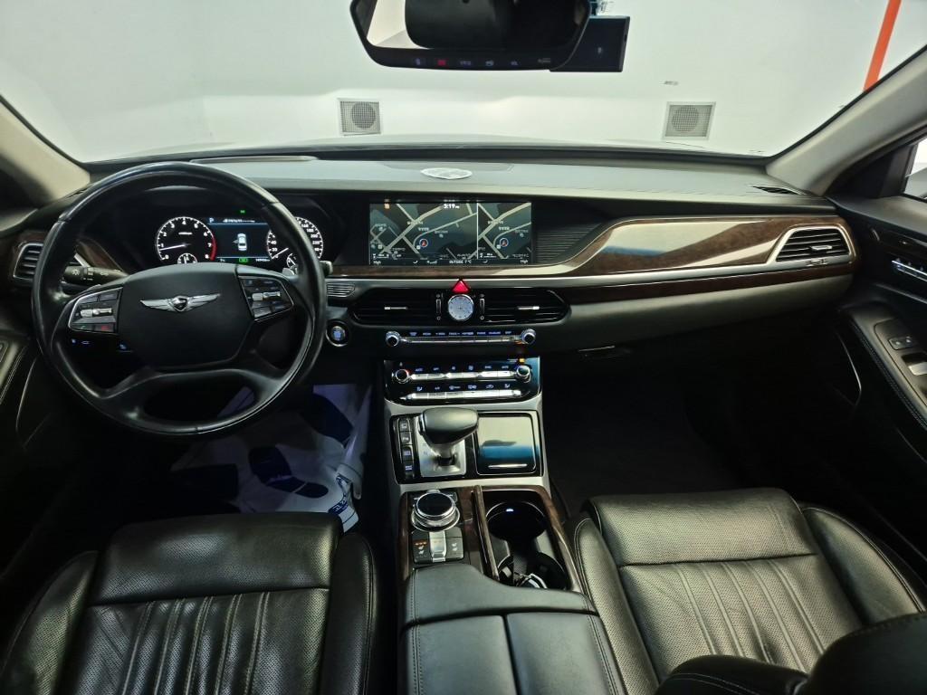 Genesis EQ900 - Vista 7