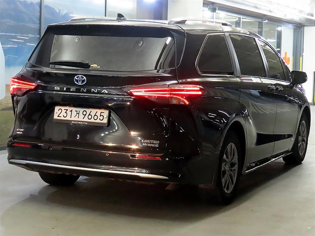 Toyota Siena - Vista 4