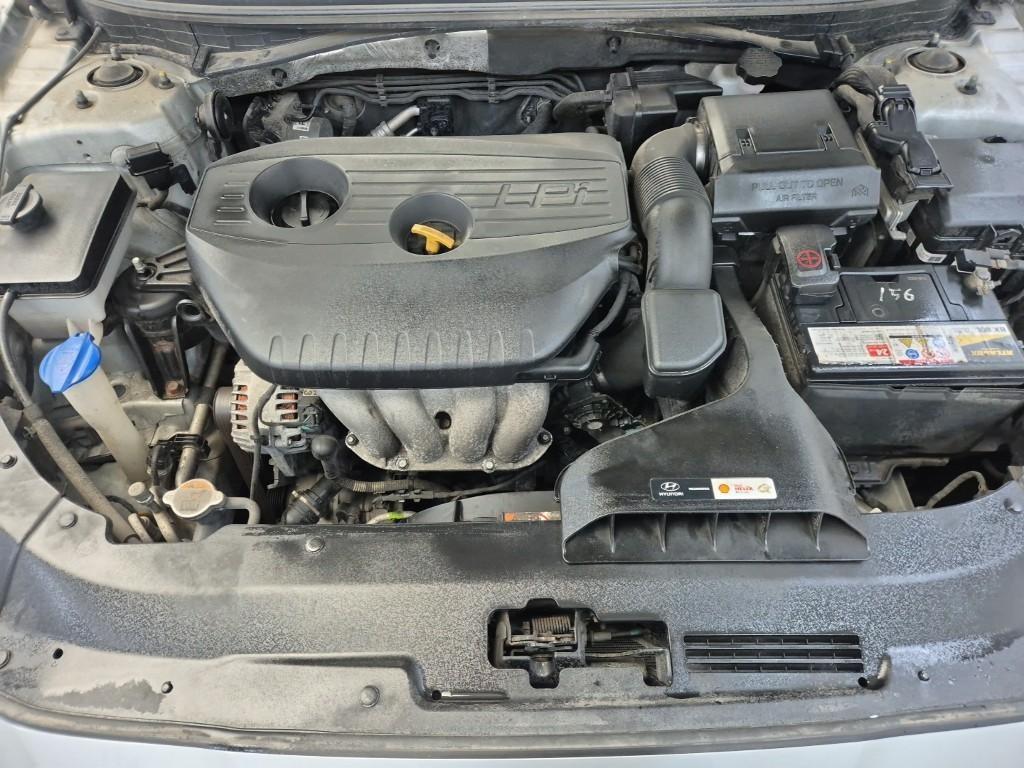 HYUNDAI Sonata - Vista 5