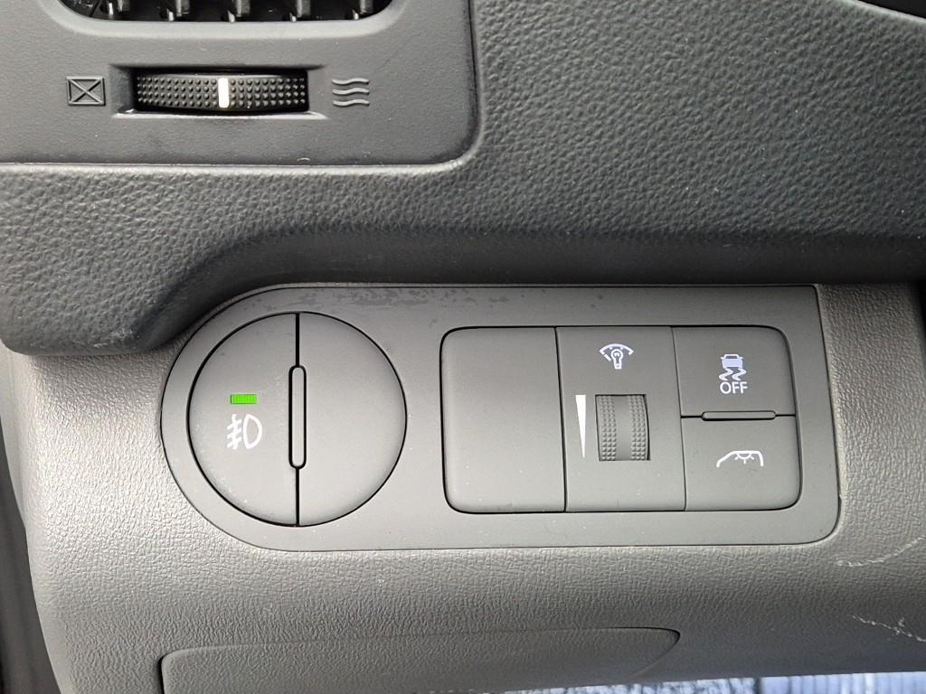 HYUNDAI Starex 2016 Blanco - Importación desde Corea - HF Imports Iquique - Foto 15