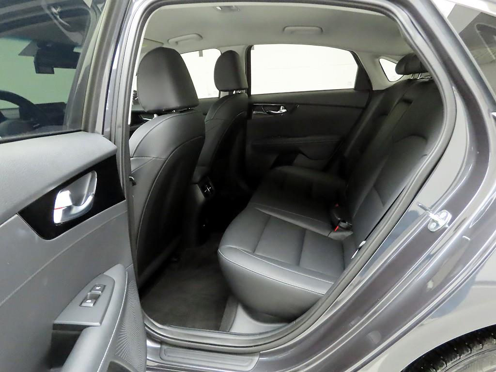 KIA K3 2022 Gris - Importación desde Corea - HF Imports Iquique - Foto 13