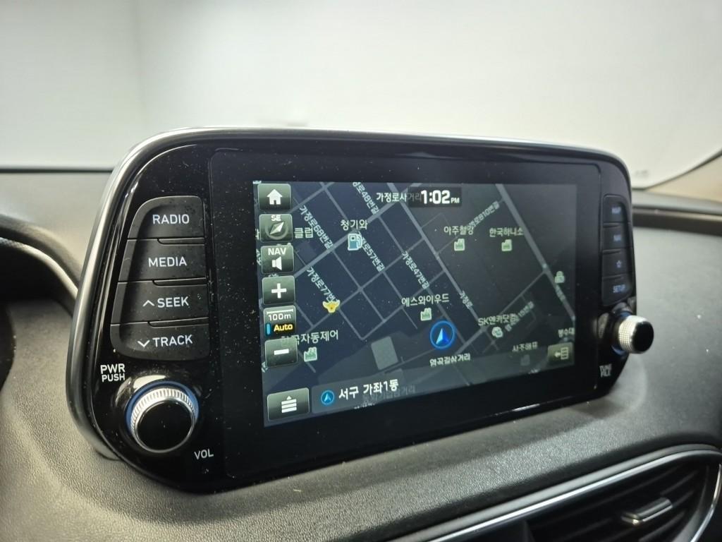 HYUNDAI Santa Fe 2019 Gris - Importación desde Corea - HF Imports Iquique - Foto 14