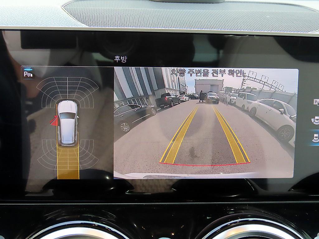 Mercedes Benz GLB Class 2020 Blanco - Importación desde Corea - HF Imports Iquique - Foto 14